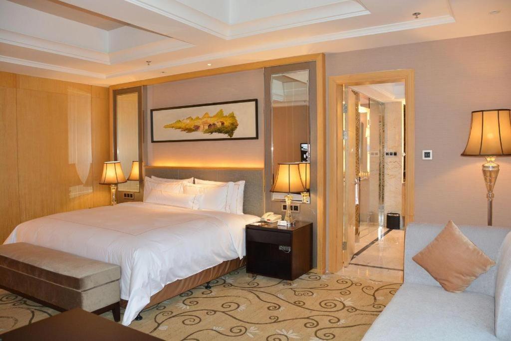 Wyndham Grand Plaza Royale Mingfa Zhangzhou מראה חיצוני תמונה